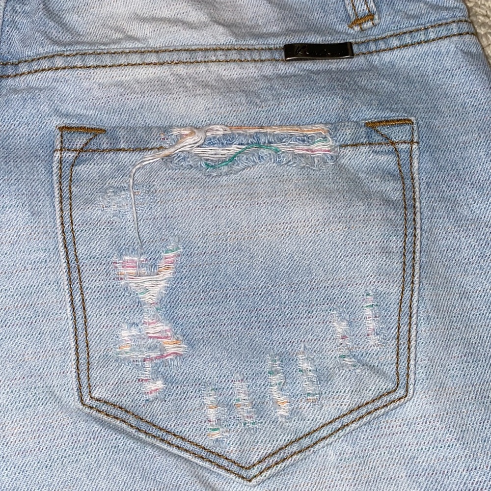 KanCan jean shorts - Picture 3 of 5